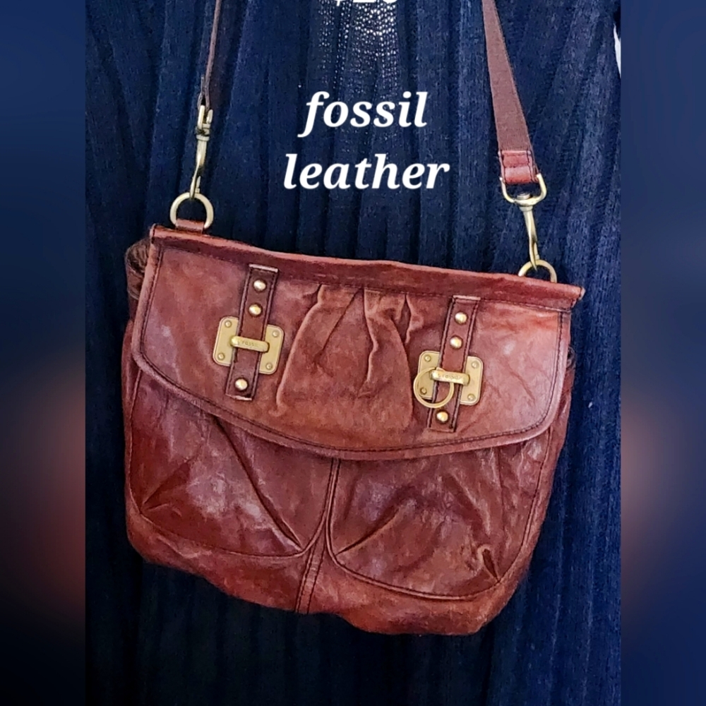 Crossbody fossil bag